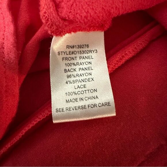 Daniel Rainn Crochet Detail Knit Top Size‎ Medium - Picture 5 of 8